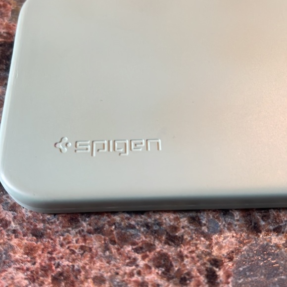 Spigen Case Apple iPhone 12 Pro Max - Picture 2 of 3